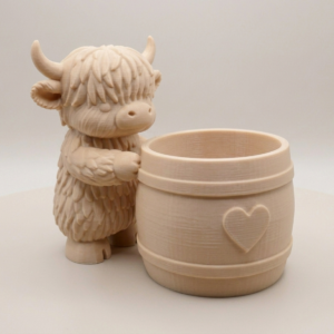 Alternative view of Highland Cow Heart Planter