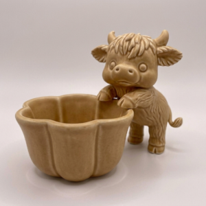 Alternative view of Cow flower Planter