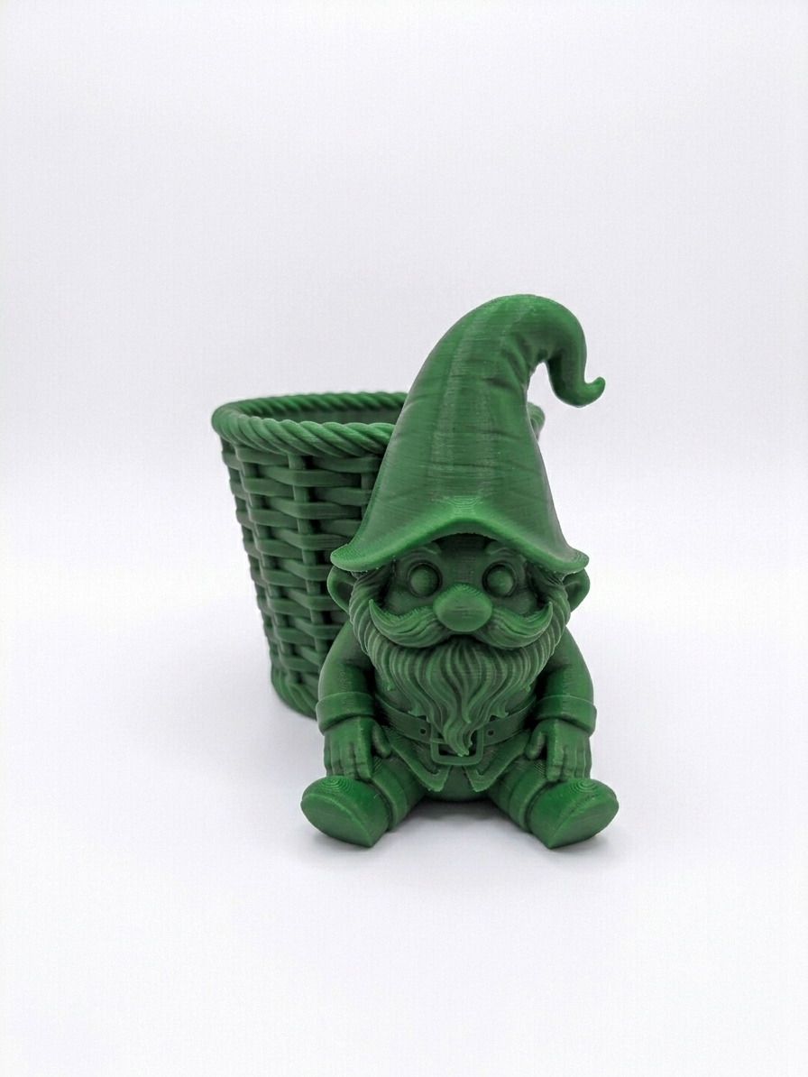 The Gnome Wicker Planter - Image 7