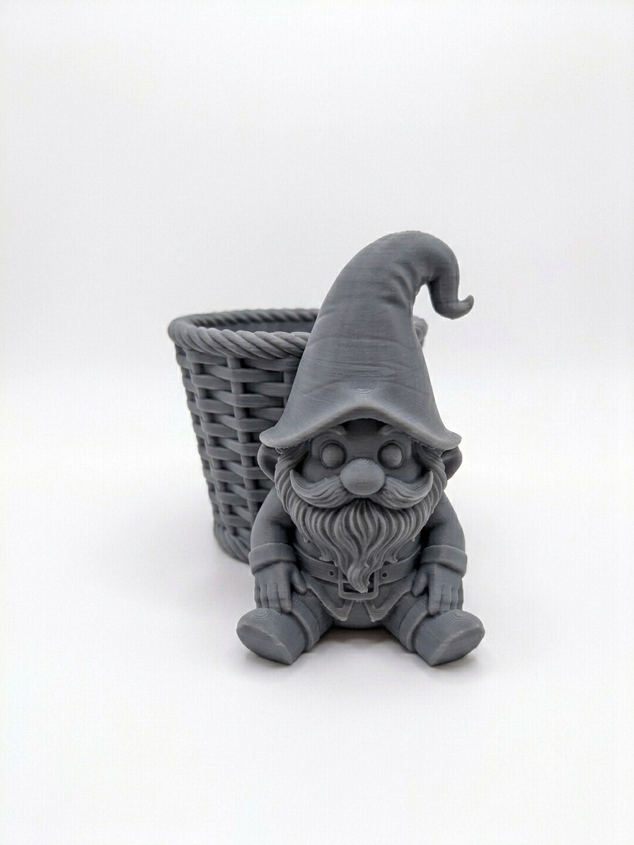 The Gnome Wicker Planter - Image 10