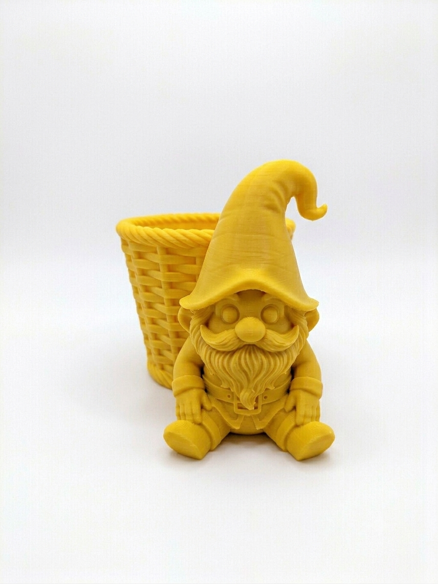 The Gnome Wicker Planter - Image 11